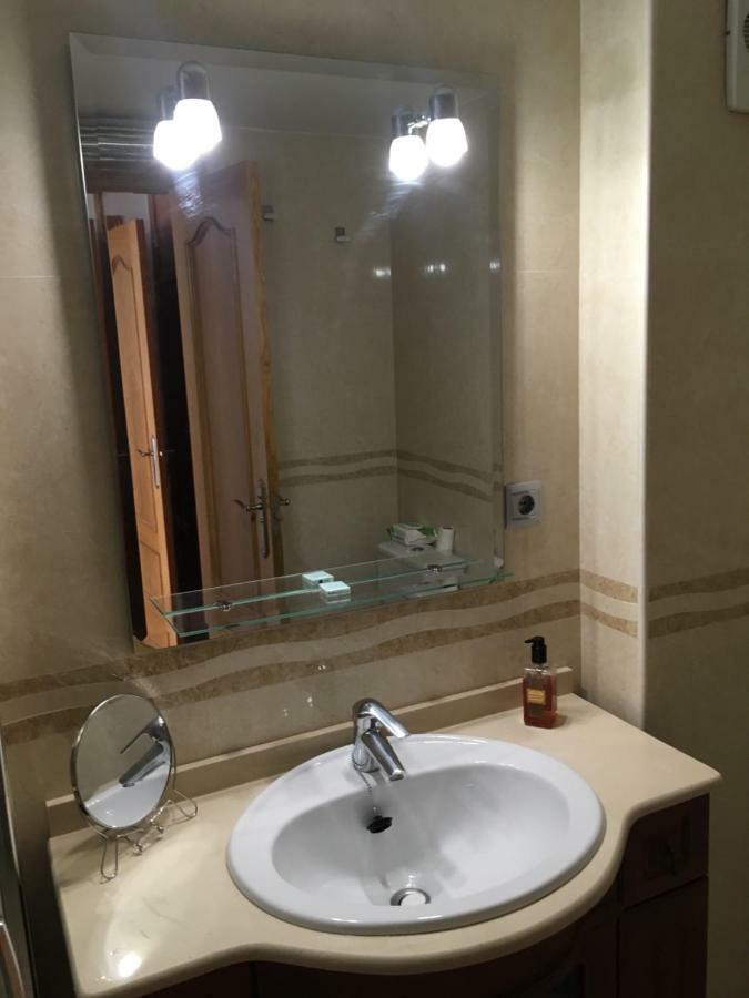 Apartamento En Alicante, Plaza De Espana, Zona Mercado, Aa Buitenkant foto